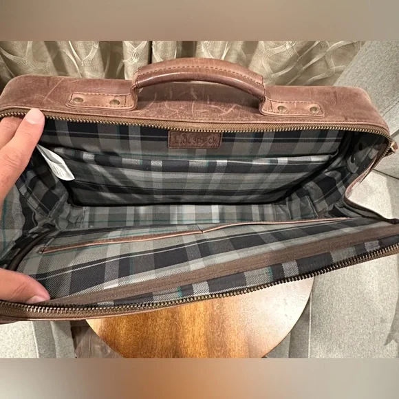 LadderBack 100% Leather Brown Rugged & Rustic Design Laptop Messenger Bag - Picture 10 of 16